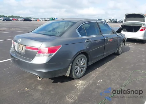 2011 Honda Accord 2.4 Ex-L z USA, uszkodzony, nr VIN 1HGCP2F88BA072421